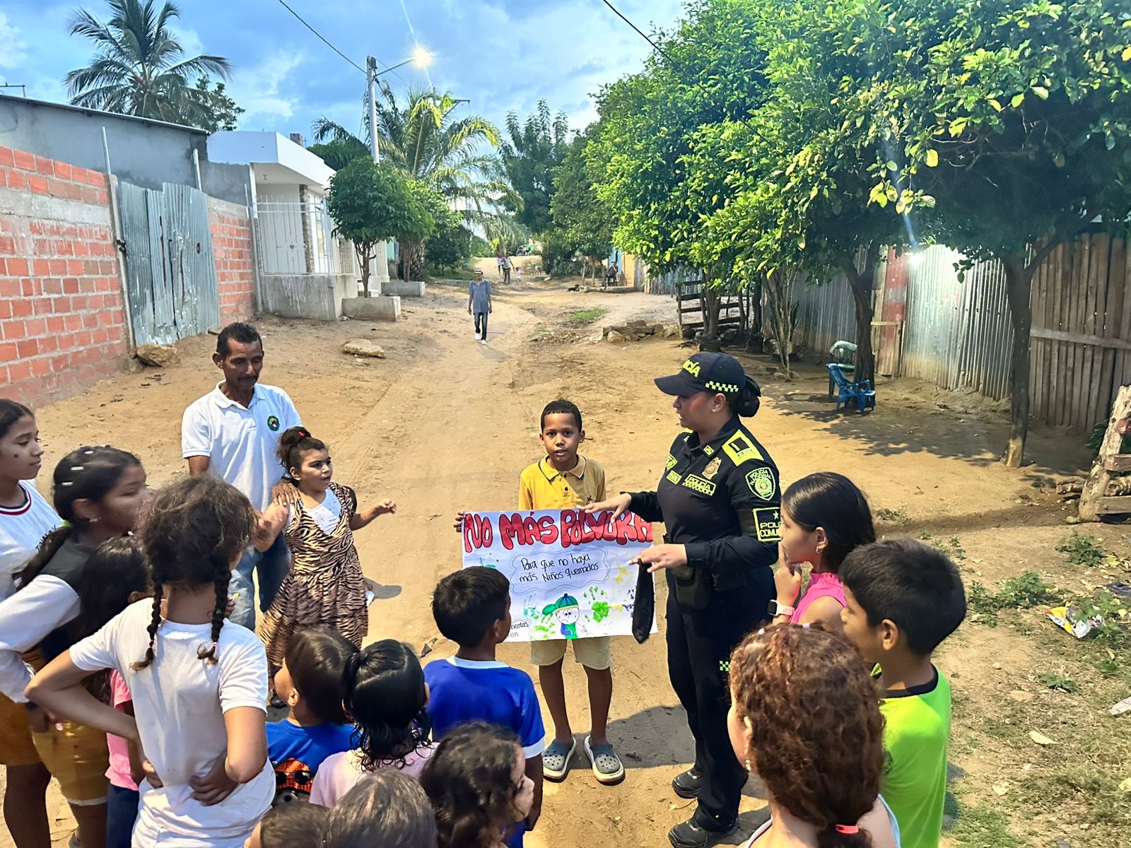 Una Navidad que se ilumina sin pólvora en Zambrano